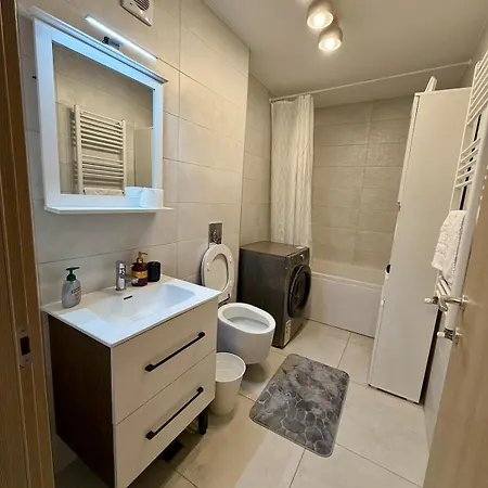 Comfort Elegance In Center Apartman *